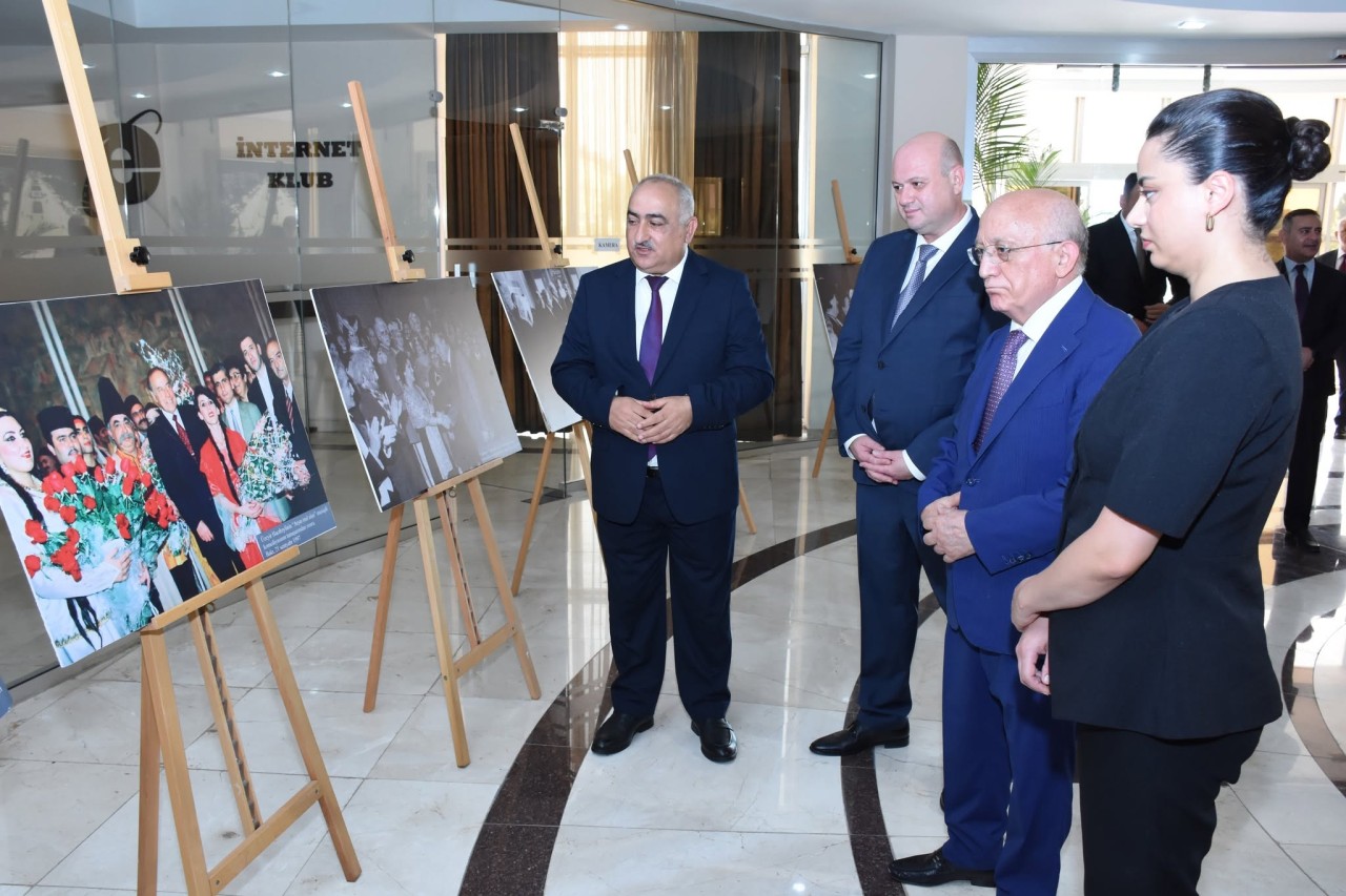 Ümummili Liderin siyasi hakimiyyətə gəlişi Qaradağda qeyd edildi - FOTOLAR